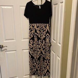 Women’s Size Large T Shirt Maxi Dress w/ Pockets by Grecerelle